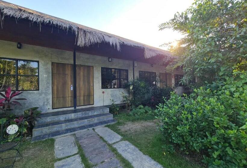 Номер Стандарт Вид на Сад, Naga Tara Boutique Resort