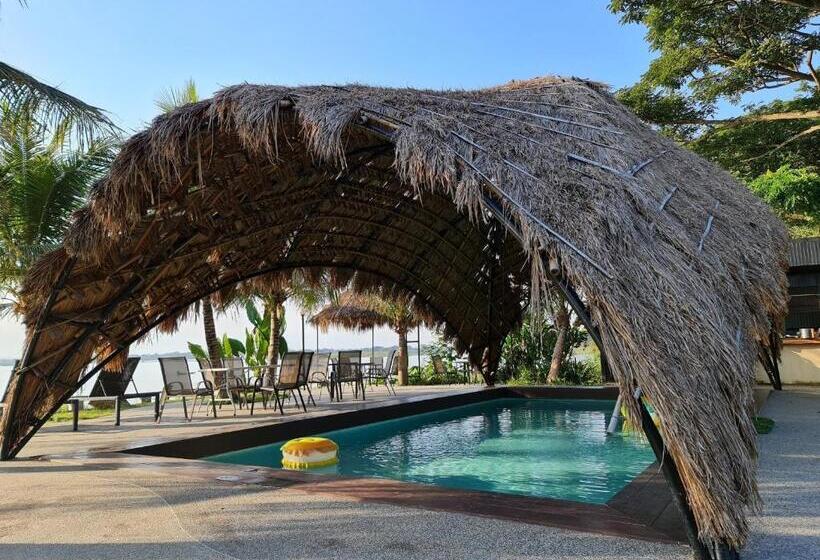 Номер Стандарт Вид на Сад, Naga Tara Boutique Resort