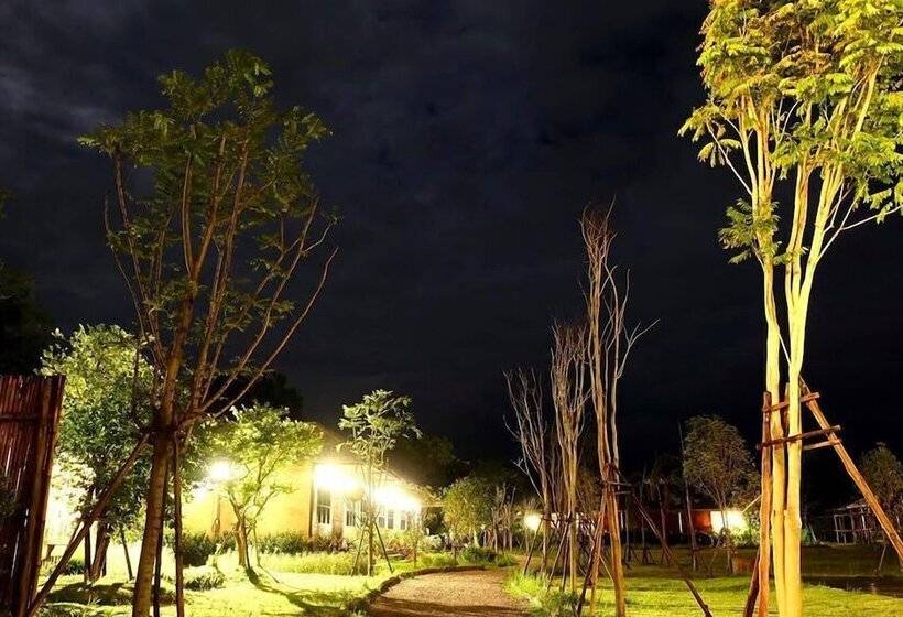 Номер Стандарт Вид на Сад, Naga Tara Boutique Resort