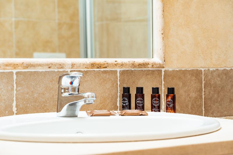 Номер Стандарт Вид на Сад, Naga Tara Boutique Resort