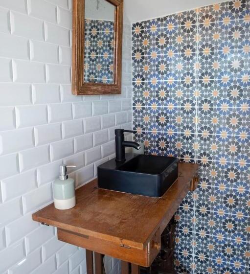 غرفة قياسية مزوَّدة بتراس, La Terrasse De Tiss