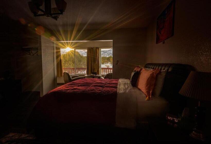 חדר סטנדרט לשלושה, Bryce Trails Bed And Breakfast