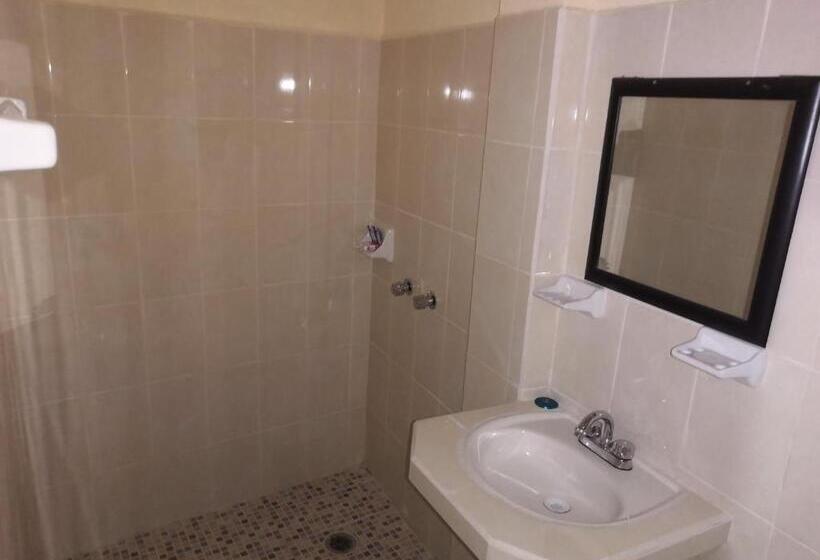 سوییت خانوادگی, Nicte Ha