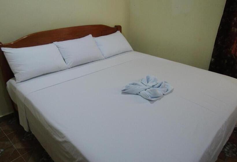 سوییت خانوادگی, Nicte Ha