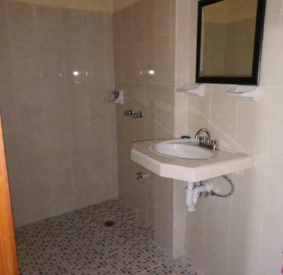 سوییت خانوادگی, Nicte Ha