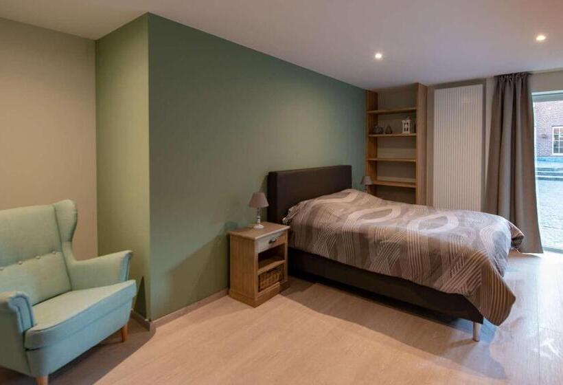 ガーデンビュースタンダードルーム, B&b  T Oezent