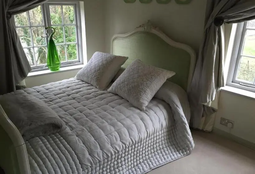 Standard-huone Jaettu Kylpyhuone, Castle Mill Bed And Breakfast Dorking