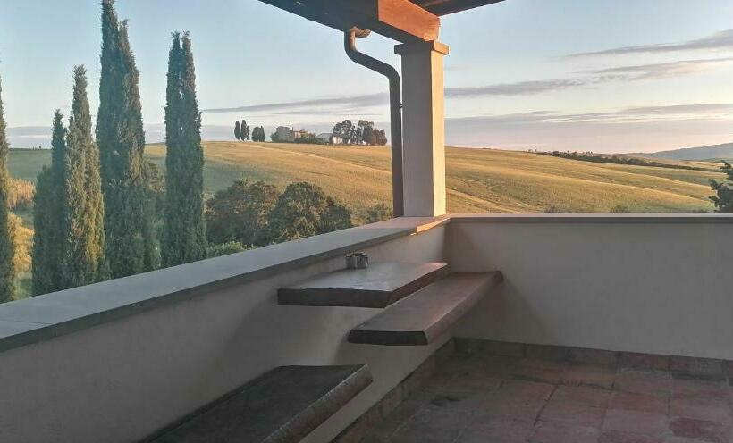 Номер Стандарт с Гидромассажем, Agriturismo Podere Il Fornacino