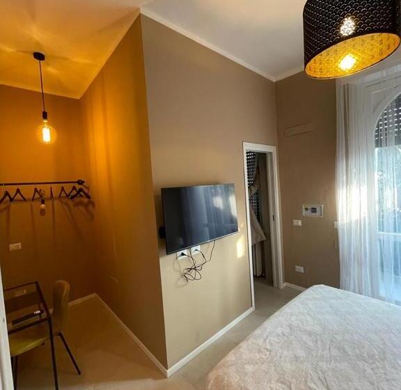 غرفة ديلوكس, Angolo Di Isa