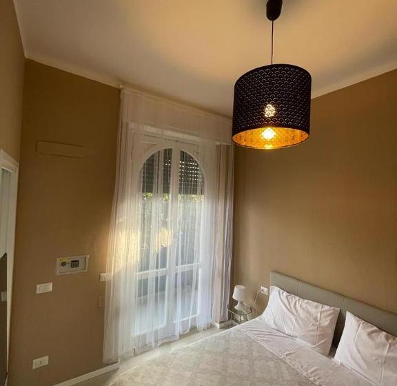 غرفة ديلوكس, Angolo Di Isa