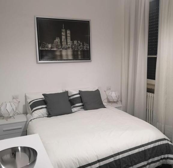 شقة غرفة واحدة, Angolo Di Isa