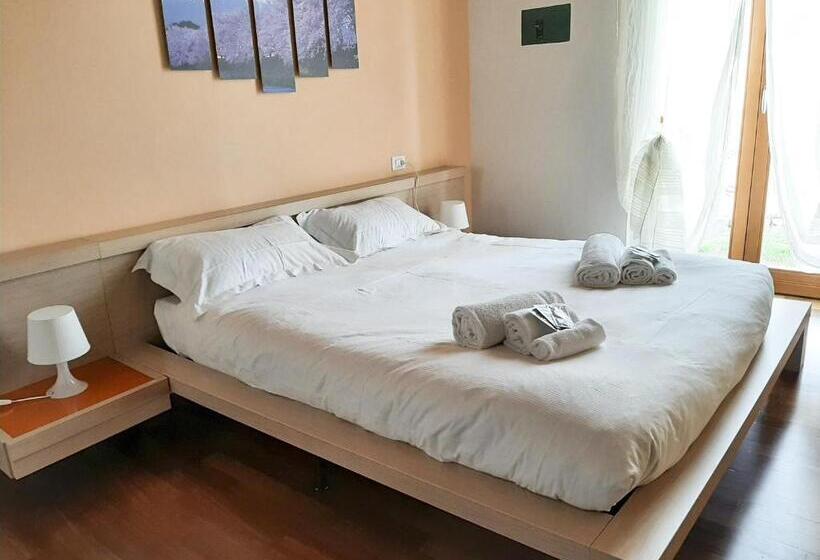 آپارتمان 1 خوابه همکف, Sakura House