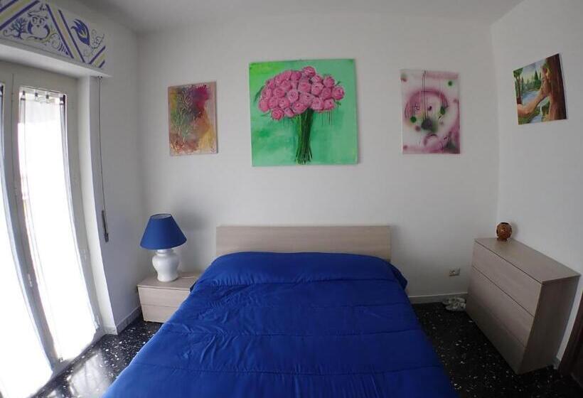 اتاق لوکس خانوادگی, B&b Art Caserta Centro