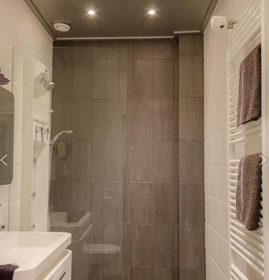 Номер Deluxe, De Ferver