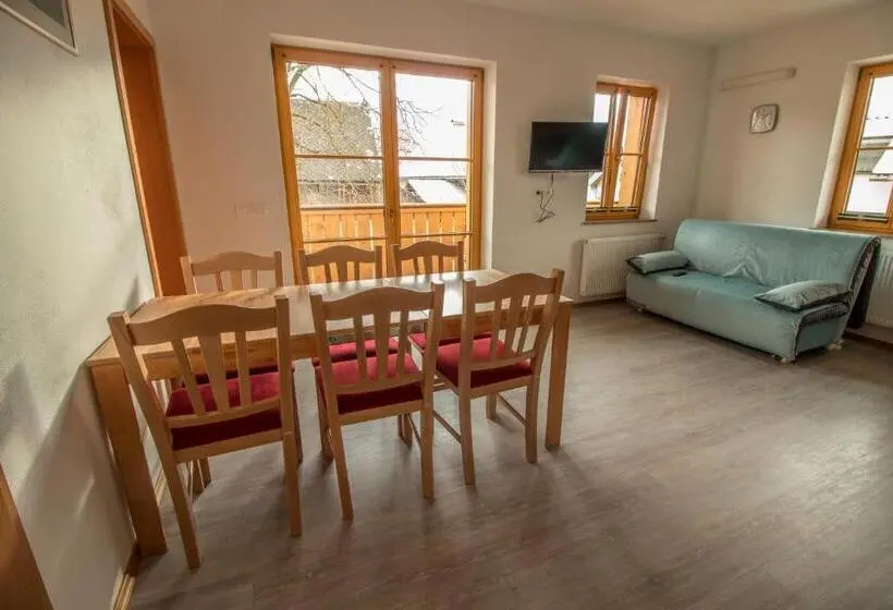 آپارتمان 1 خوابه با چشم‌انداز, Apartments & Rooms Pr  Skalovc
