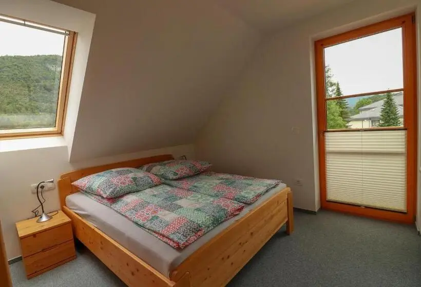 آپارتمان 2 خوابه, Apartments & Rooms Pr  Skalovc