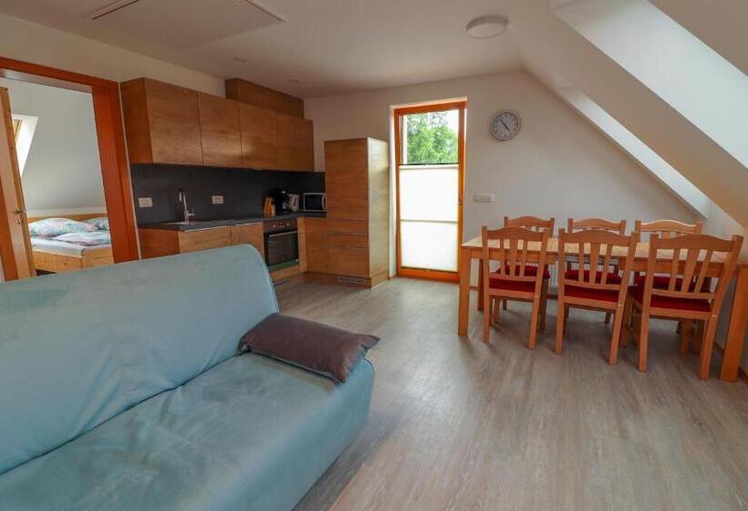آپارتمان 2 خوابه, Apartments & Rooms Pr Skalovc