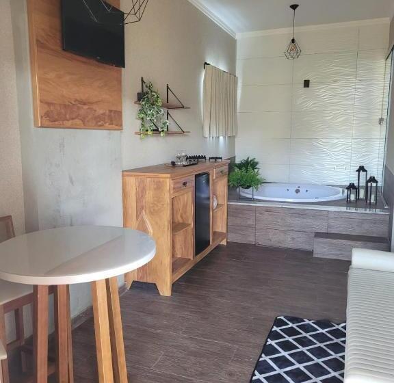 סוויטה דלוקס, Pousada Lago Azul