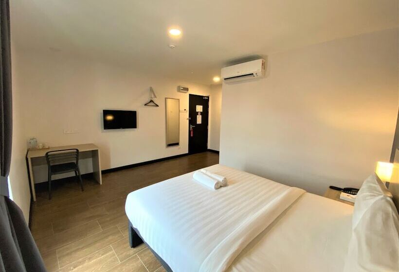 Quarto Superior, Zone Hotels, Telok Panglima Garang