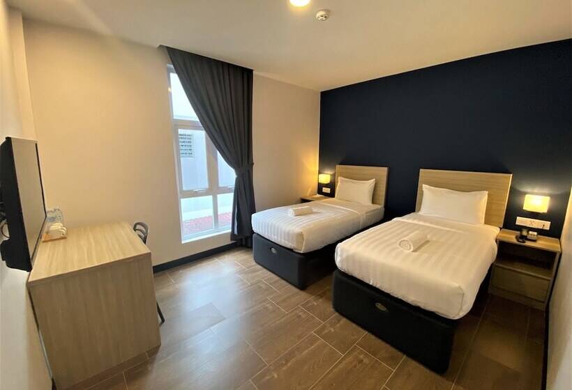 Quarto Deluxe Individual, Zone Hotels, Telok Panglima Garang