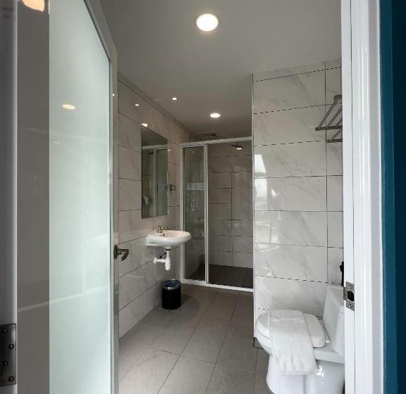 Suíte, Zone Hotels, Telok Panglima Garang