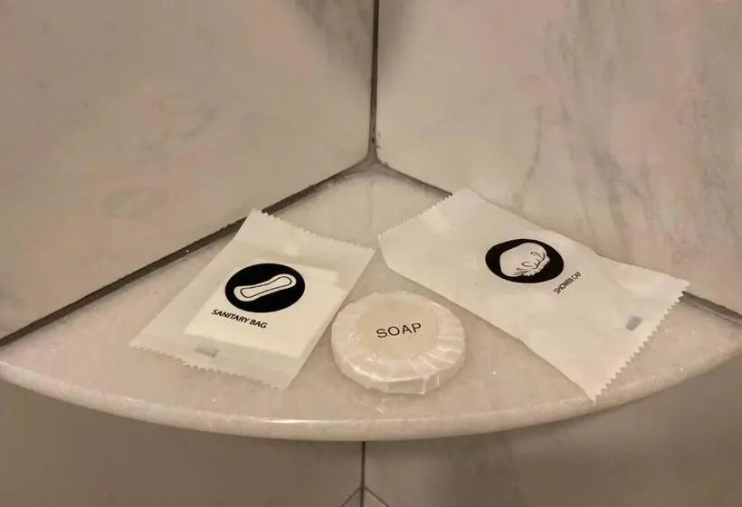 スイート, Zone Hotels, Telok Panglima Garang