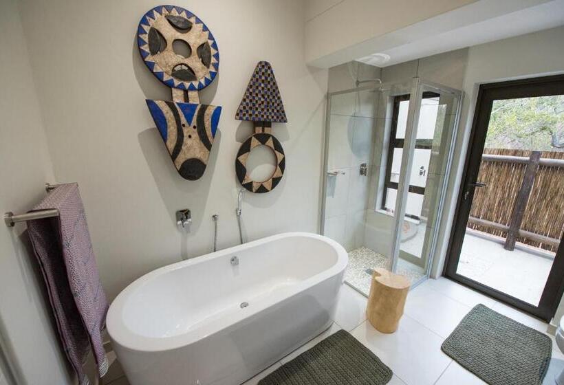 جناح سوبيريور, Bushwillow Private Villa