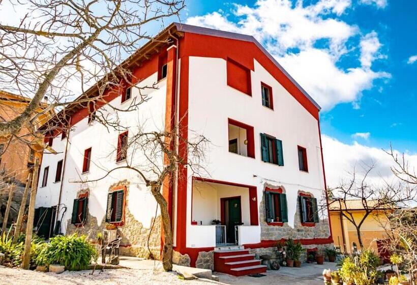 غرفة عائلية, Le Rose Di Santina