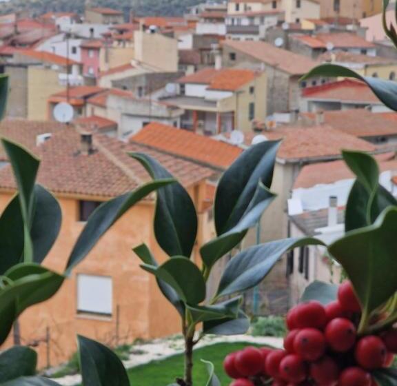 غرفة قياسية ثلاثية, Le Rose Di Santina