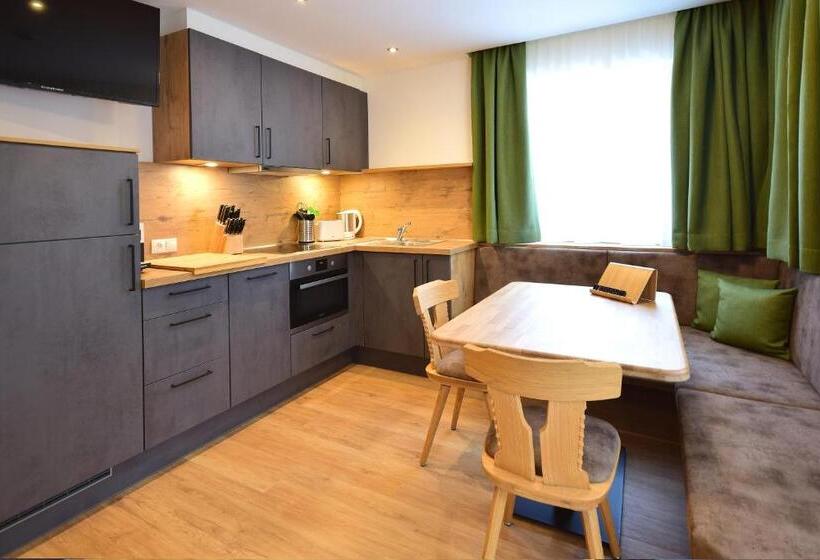 Апартаменты 1 Спальня с Балконом, Waidmannsruh Appartements