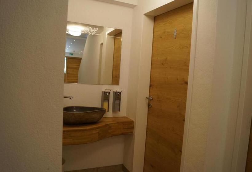 Апартаменты 2 Спальни, Waidmannsruh Appartements