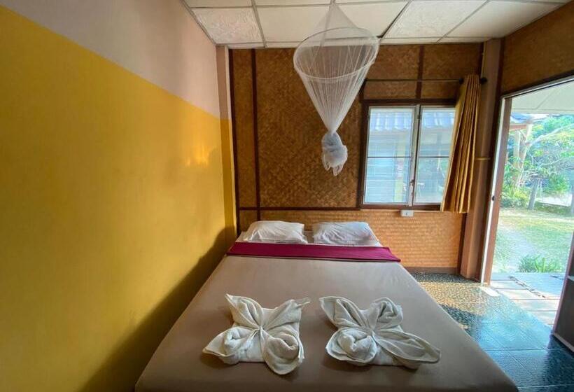 חדר סטנדרט, Jj&j Garden