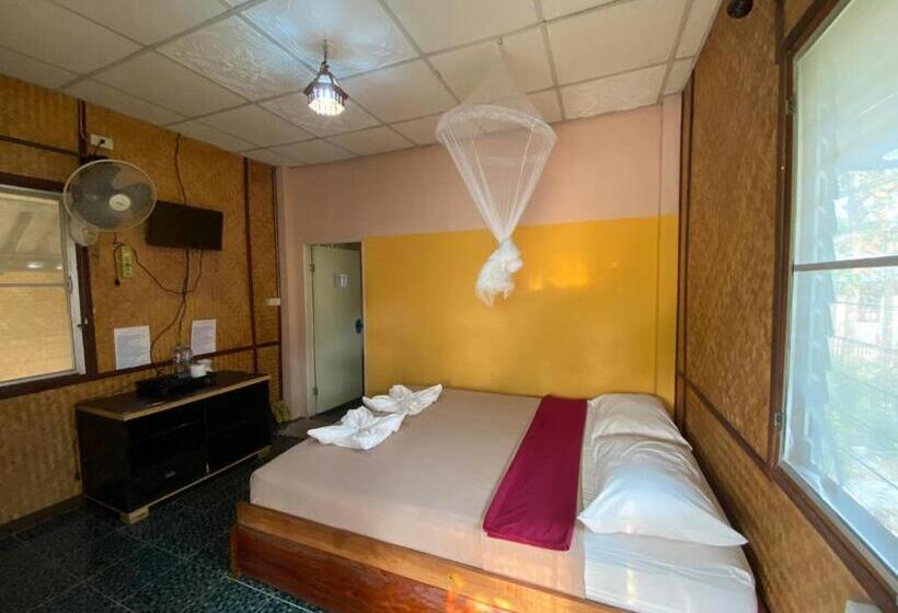 חדר סטנדרט, Jj&j Garden