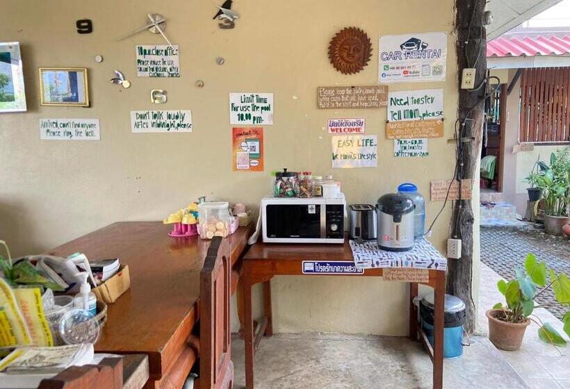 חדר סטנדרט נוף לבריכה, Jj&j Garden