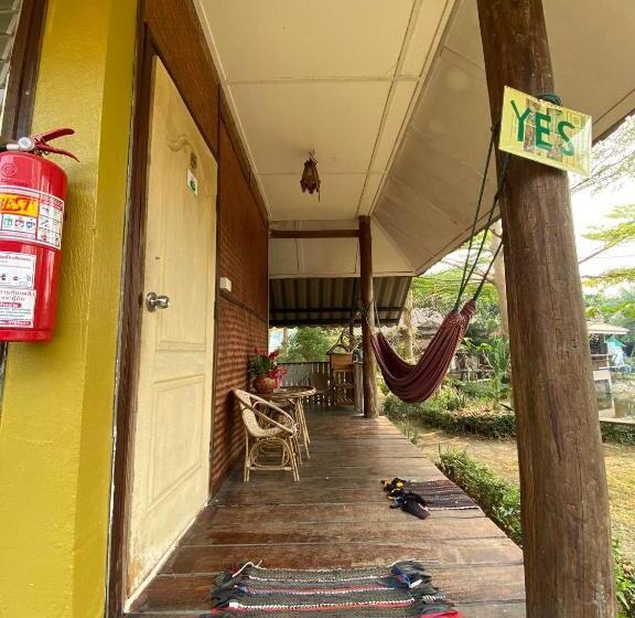 חדר סטנדרט, Jj&j Garden