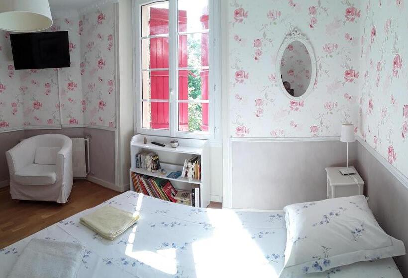 标准房带园景, Bedloire