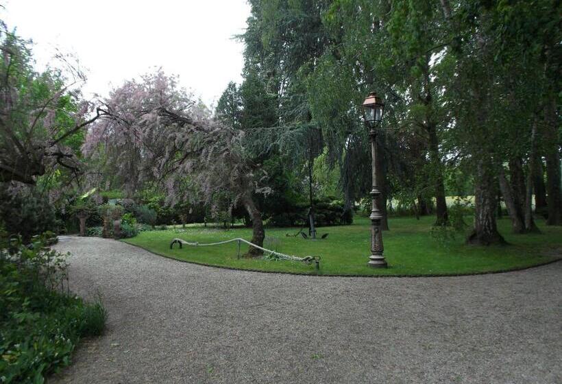 标准房带园景, Bedloire