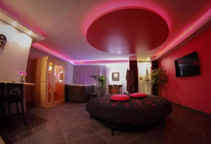 １ベッドルームのスーペリアアパートメント, Nuit Vip Spa Sauna Privatif