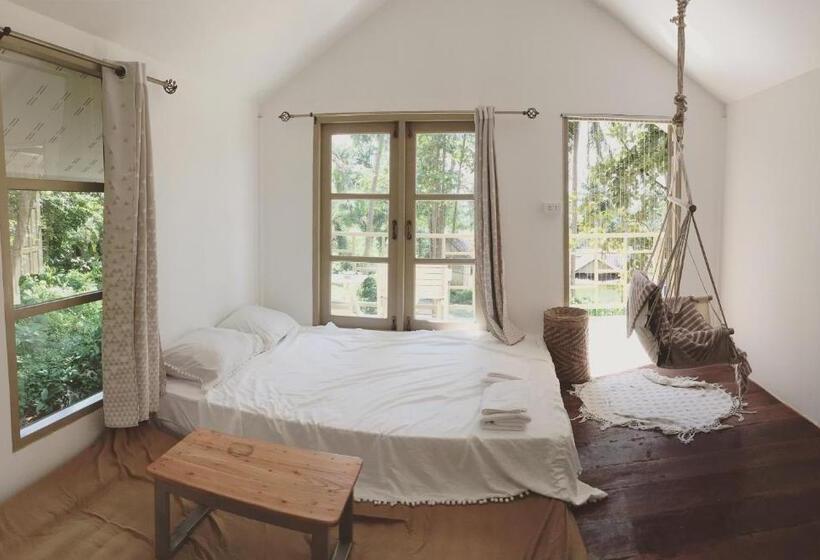 2间卧室的房子, Cozy Huts