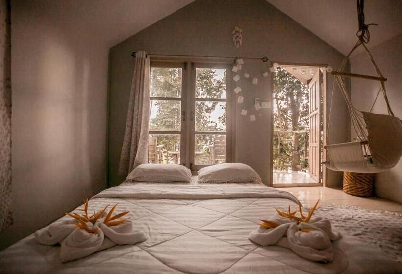 2间卧室的房子, Cozy Huts