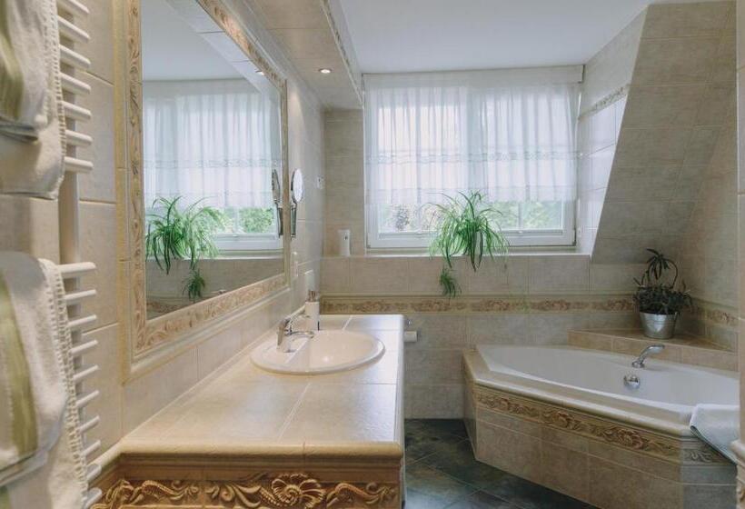 Апартаменты 2 Спальни, Pension Lehnigksberg