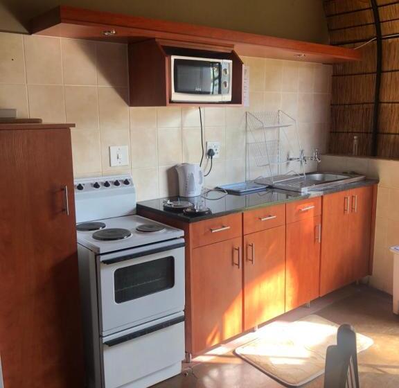 Номер Стандарт, Jock Of The Bushveld