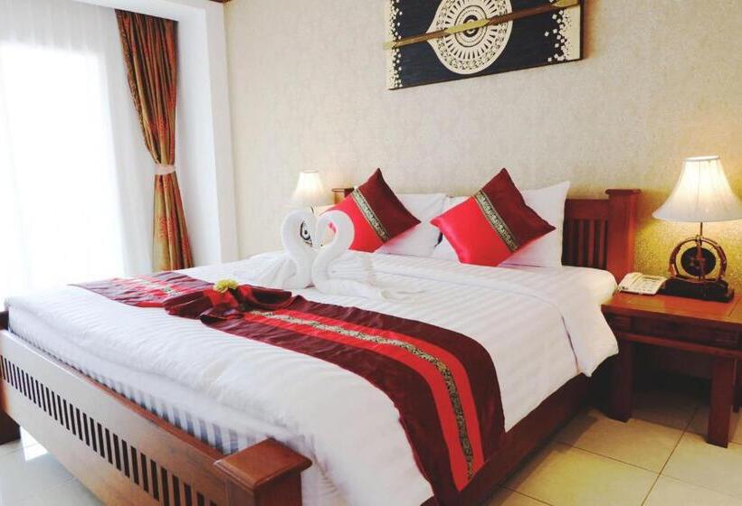 Полулюкс, Aiyaree Place Hotel Sha Plus