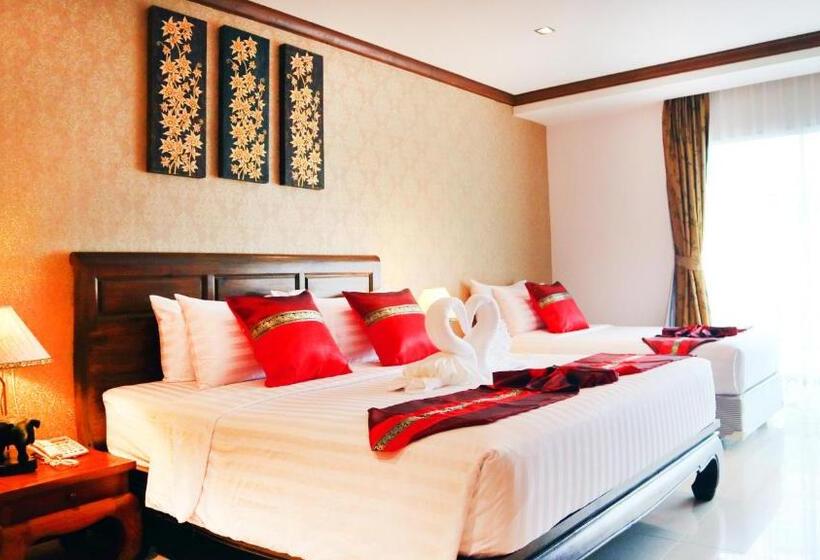 Номер Deluxe, Aiyaree Place Hotel Sha Plus