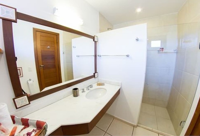 סוויטה דלוקס, Azeda Boutique