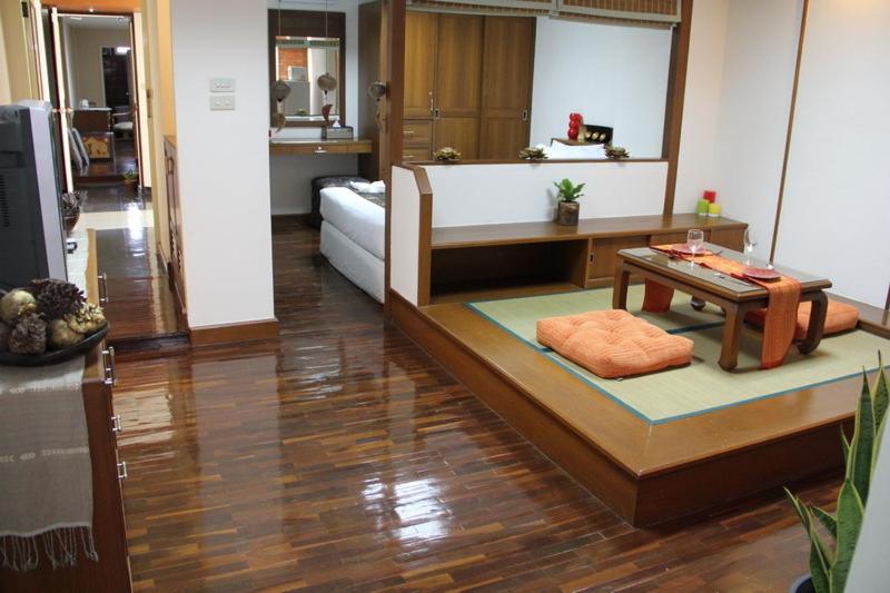 Номер Deluxe, B.s. Court Hotel Sathorn