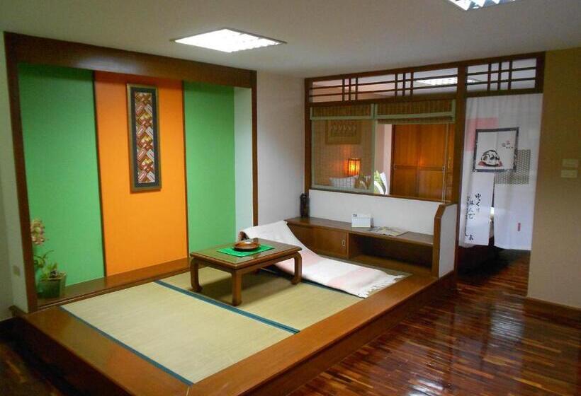 Номер Executive, B.s. Court Hotel Sathorn