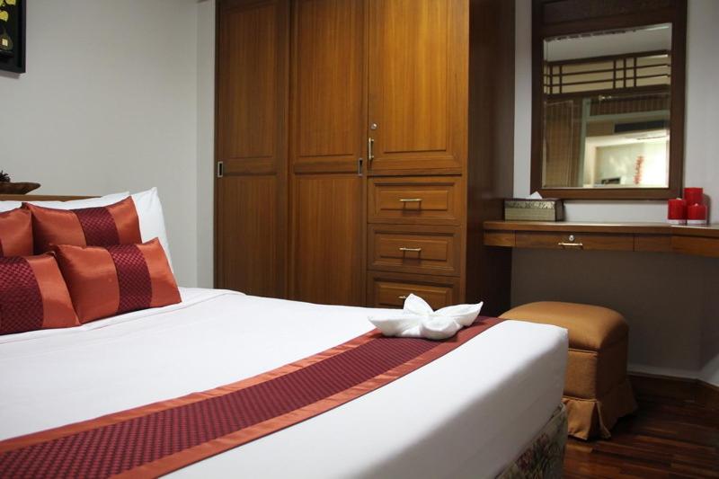 Номер Executive, B.s. Court Hotel Sathorn