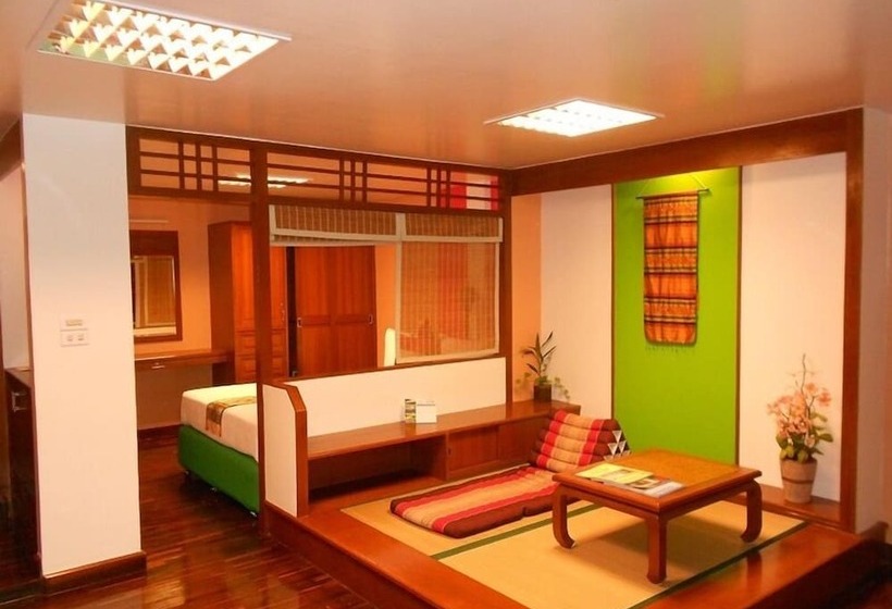 Номер Deluxe, B.s. Court Hotel Sathorn