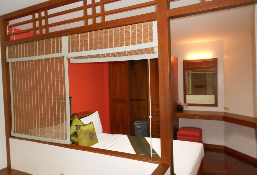 Номер Executive, B.s. Court Hotel Sathorn